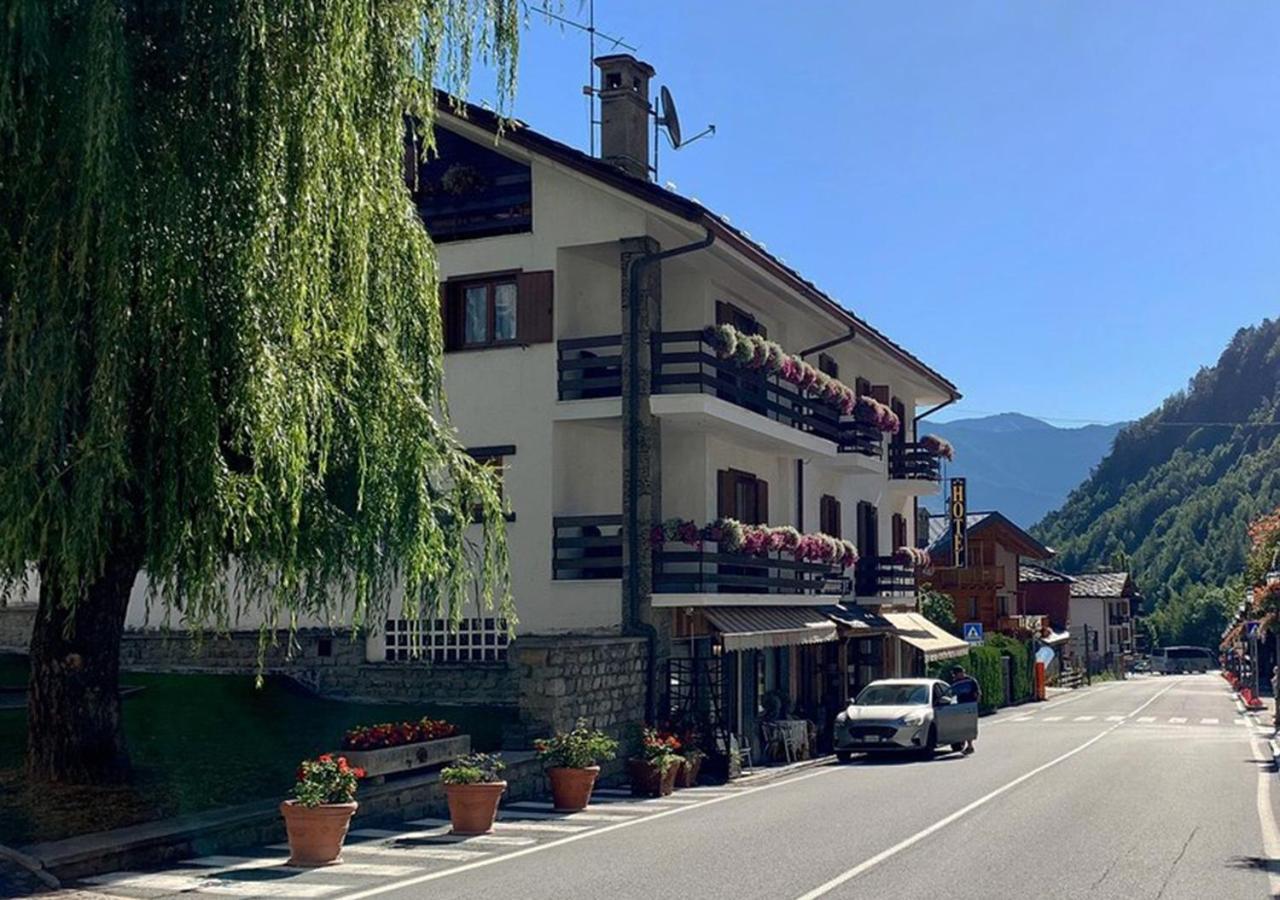 Hotel Bucaneve Pré-Saint-Didier Eksteriør bilde